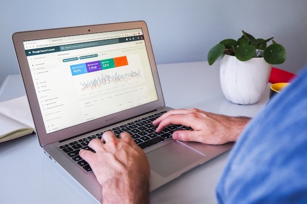 5 SEO-trend, amely meghatározza 2025-öt